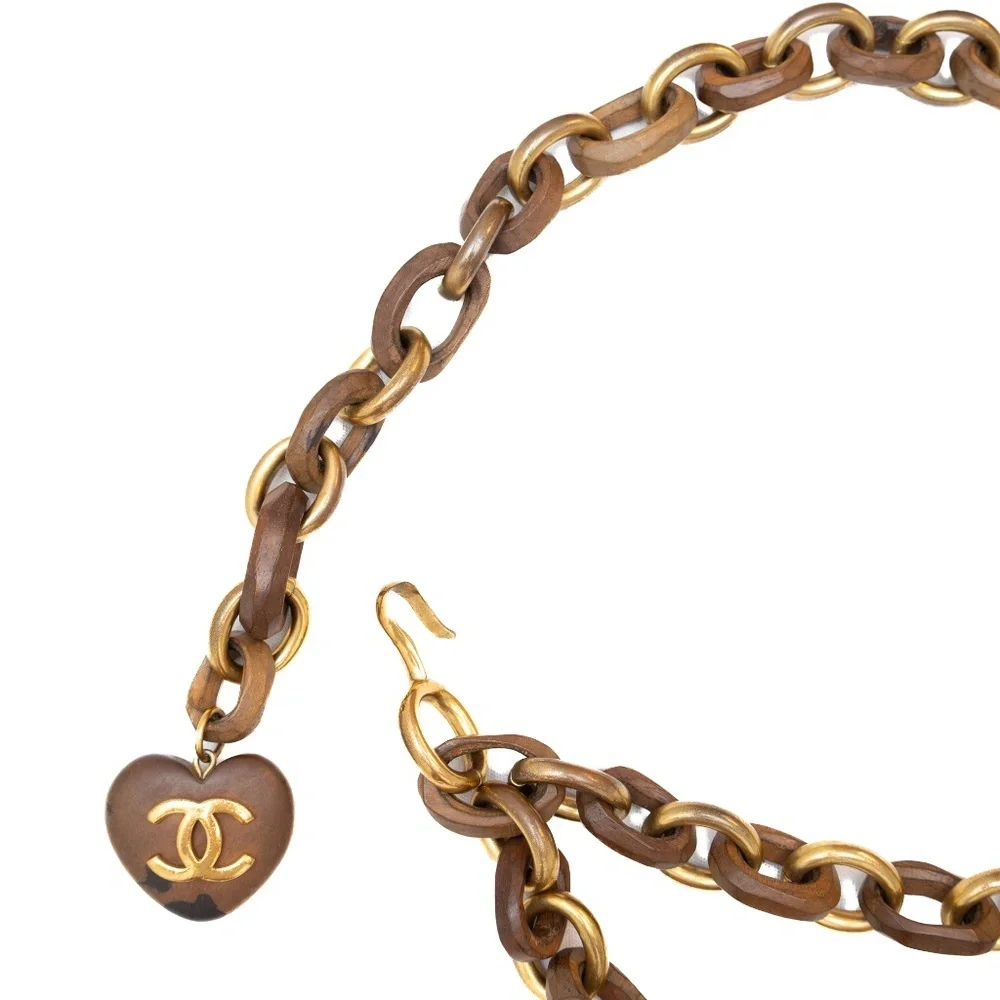 Extremely RARE VTG Authentic Chanel Wooden Heart Chain Belt – SS 2008 Collection